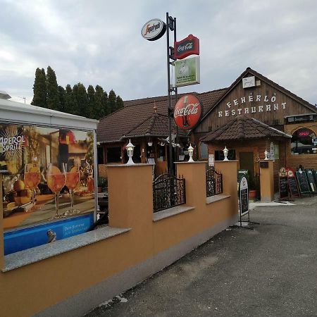 Fehérló Vendégház&Restaurant Bük Exterior foto