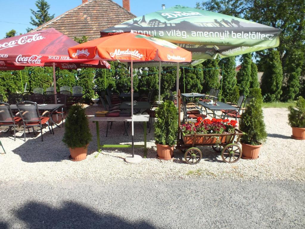 Fehérló Vendégház&Restaurant Bük Exterior foto